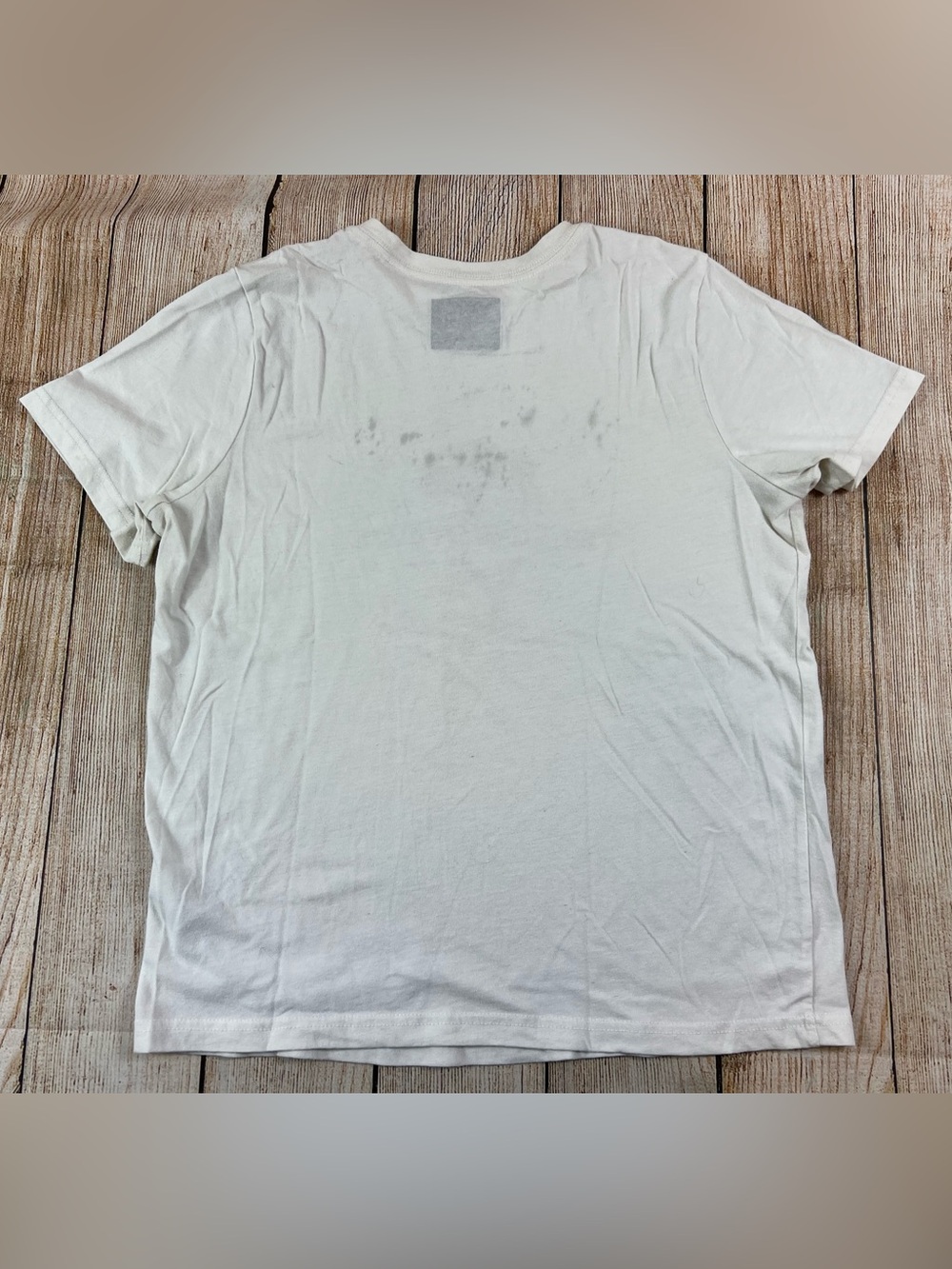 Women’s Wrangler Yellowstone Dutton Ranch White Shirt Meidum - Picture 2 of 6